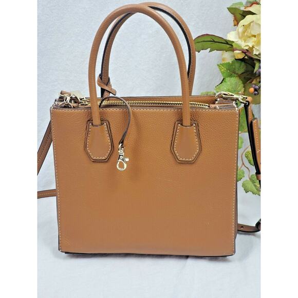 Michael Kors Rare Woven Rattan Straw Tote Handbag Leather Tan Purse Bag Pockets - Picture 3 of 12